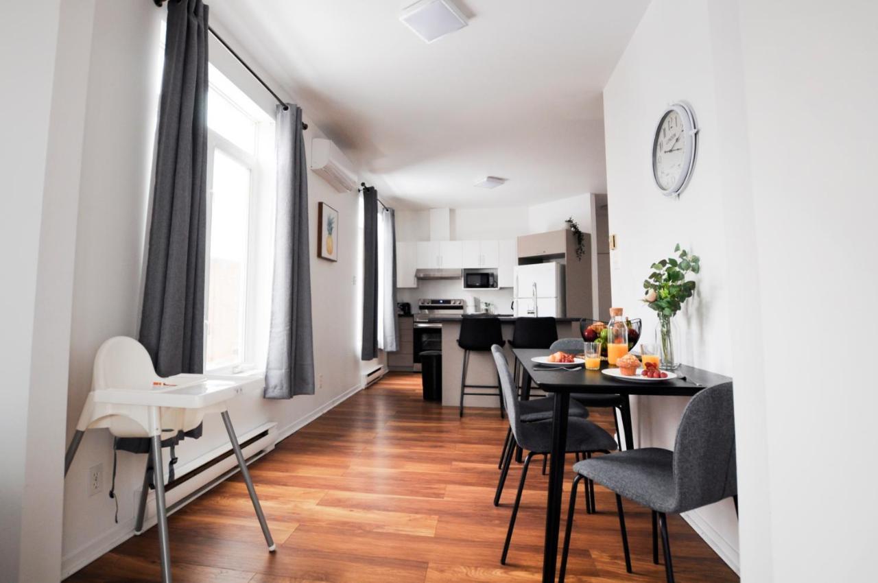 The 1810 - Spacious With Balcony - North Of Quebec Bagian luar foto